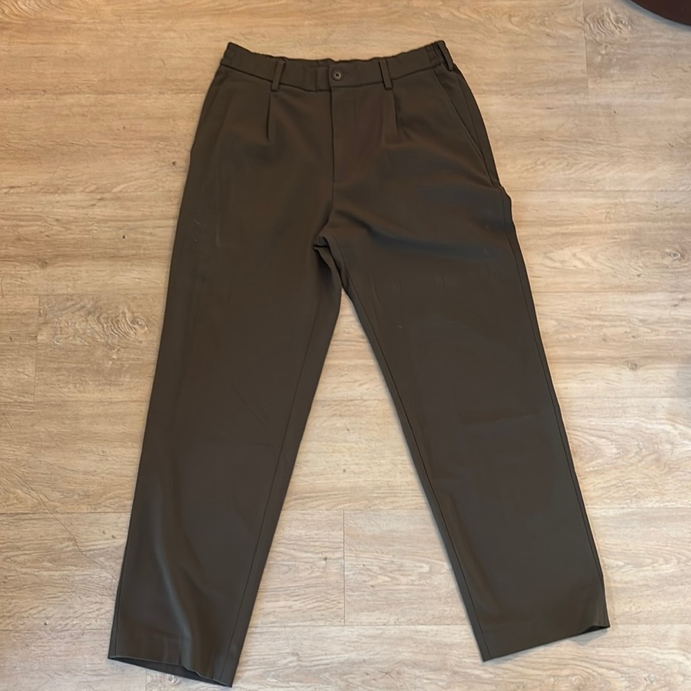 Uniqlo olive green Dress Pants Straight Leg Timeless Design